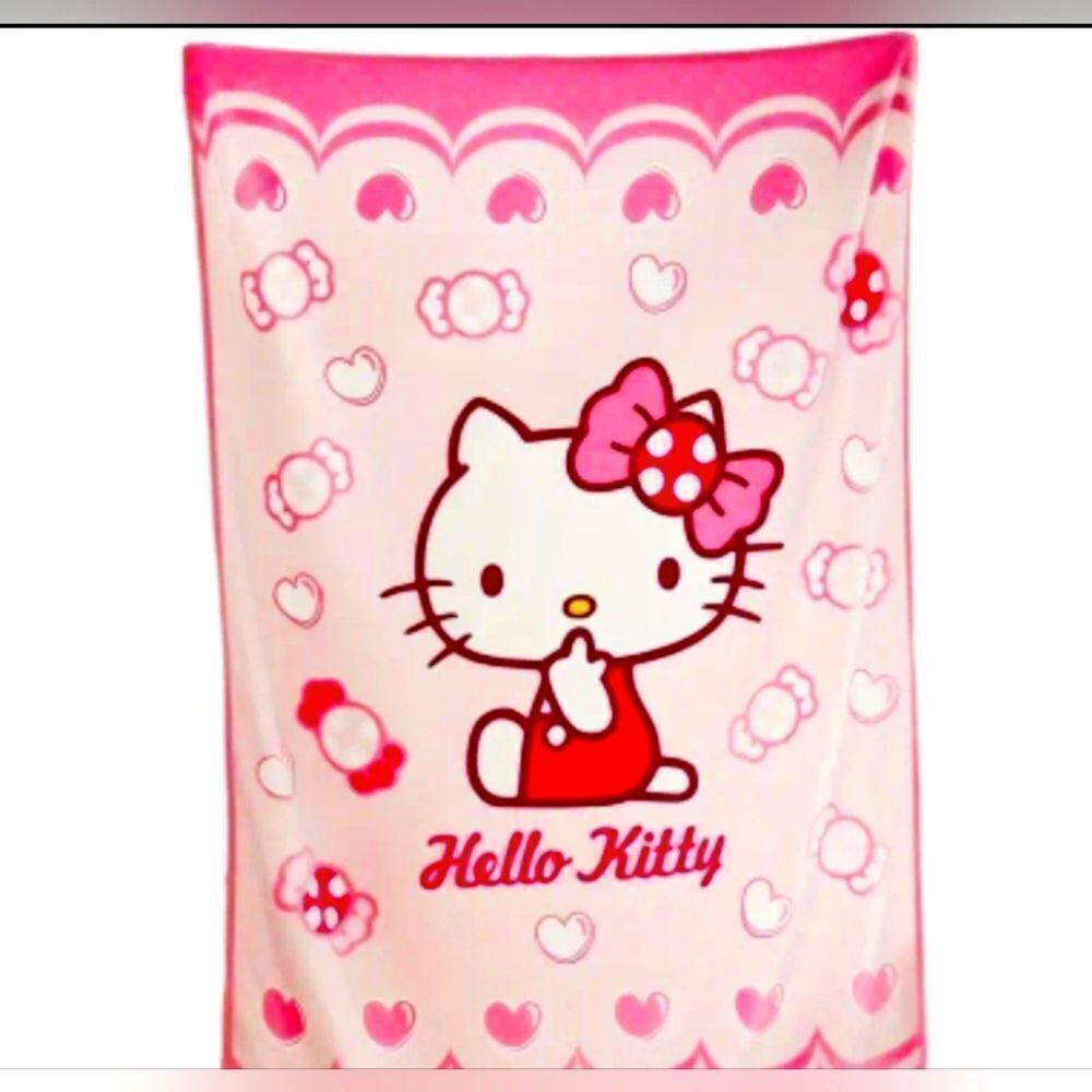 New Set Hello Kitty Blanket + Matching Pillow Case